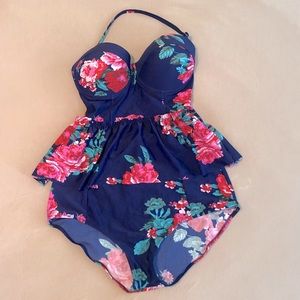 Structured vintage style Tankini
